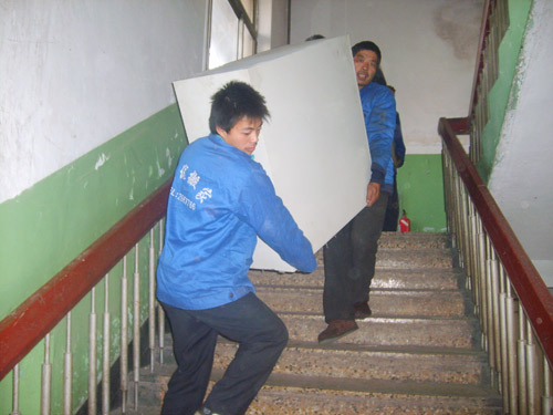 德州搬家公司搬家现场